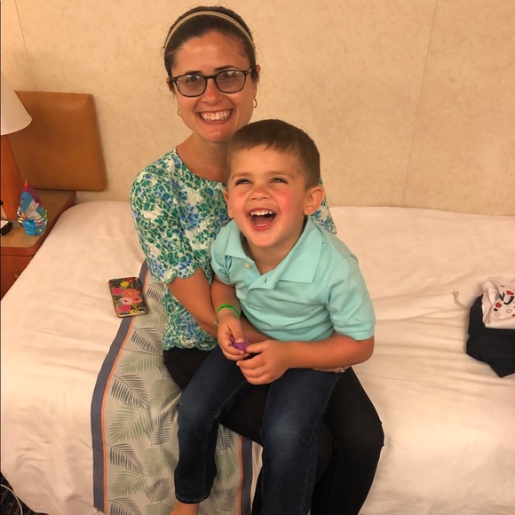 Meet your Posher, Lisa - Picture 7 of 8